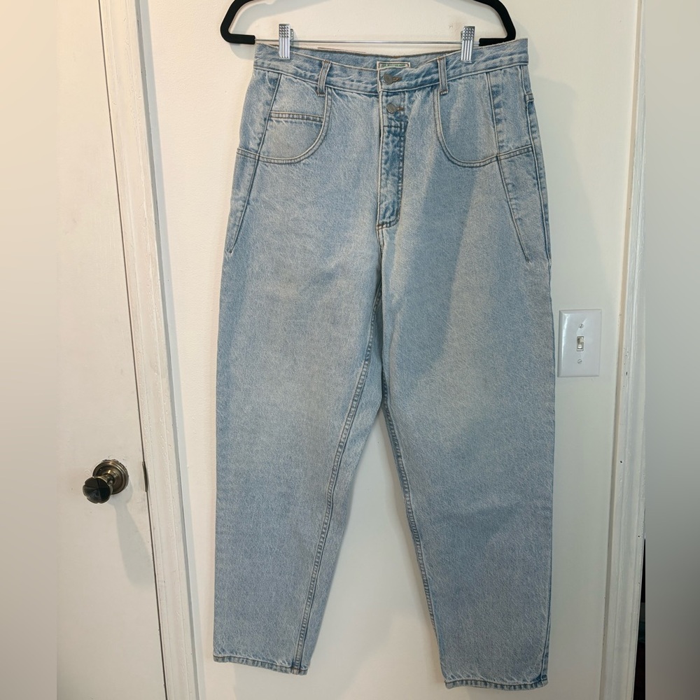 Vintage GUESS Women’s Light Blue Straight Leg Jeans #111 - Picture 4 of 8